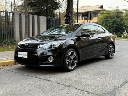 KIA KOUP SX SPORT 2.0 MT 29.405 KMS AÑO 2015