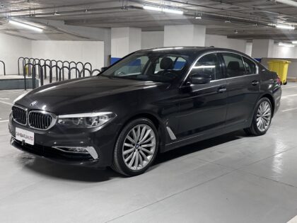BMW 530E LUXURY 3.0 AÑO 2018 59.000 KMS