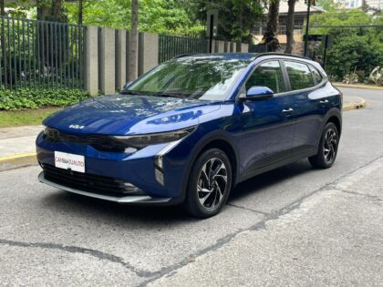 KIA K3 CROSS 1.6 EX AUT 3.000 KMS AÑO 2024