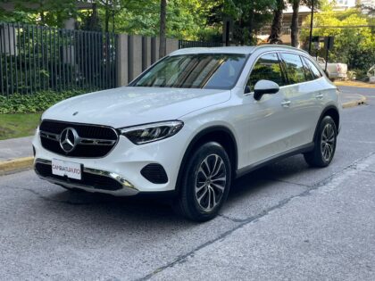 MERCEDES BENZ GLC 200 4MATIC 6.205 KMS AÑO 2024