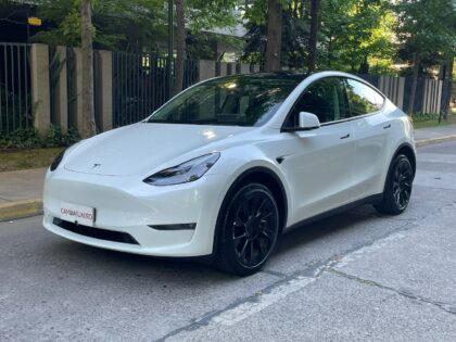 TESLA MODEL Y LONG RANGE ALL-WHEEL DRIVE AUTO 27.586 KMS AÑO 2025