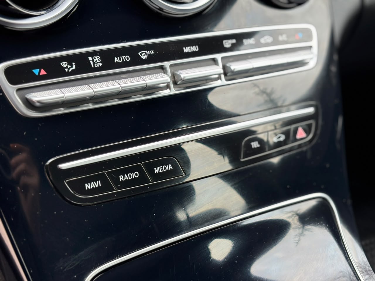 Mercedes-Benz C300 — foto 16 de 28