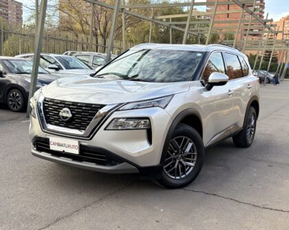 NISSAN X-TRAIL 2.5 ADVANCE 4X2 3ROW CVT 24.734 KMS AÑO 2025