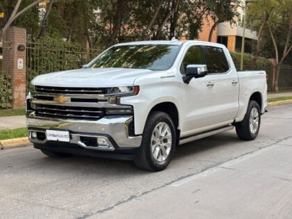 CHEVROLET SILVERADO LTZ 5.3 4WD 104.157 KMS AÑO 2020