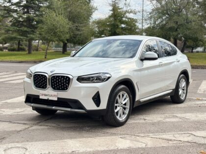 BMW X4 20i DYNAMIC XDRIVE 15.986 KMS AÑO 2024