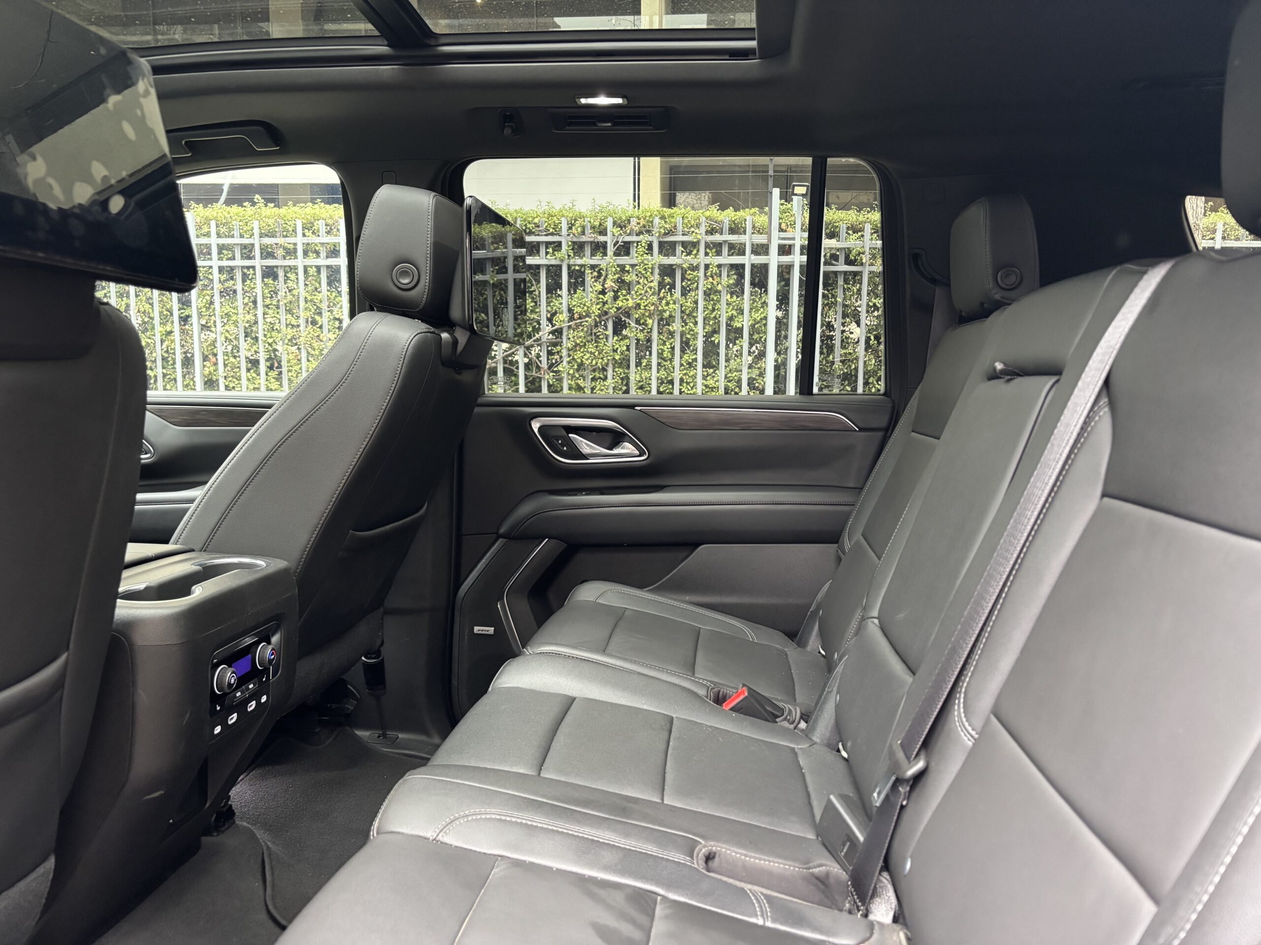 Chevrolet Suburban 5.3 Z71 — foto 21 de 27