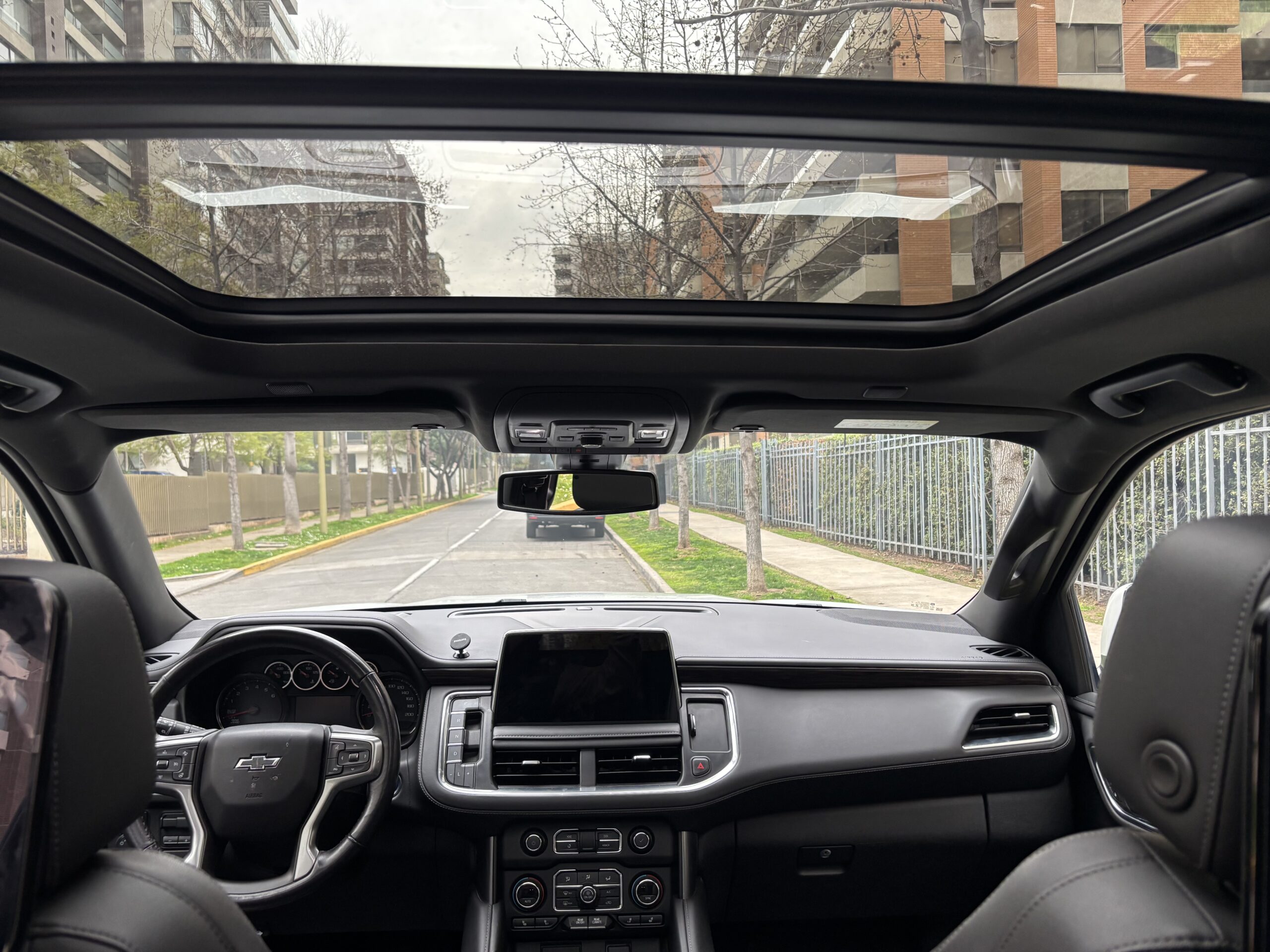 Chevrolet Suburban 5.3 Z71 — foto 25 de 27