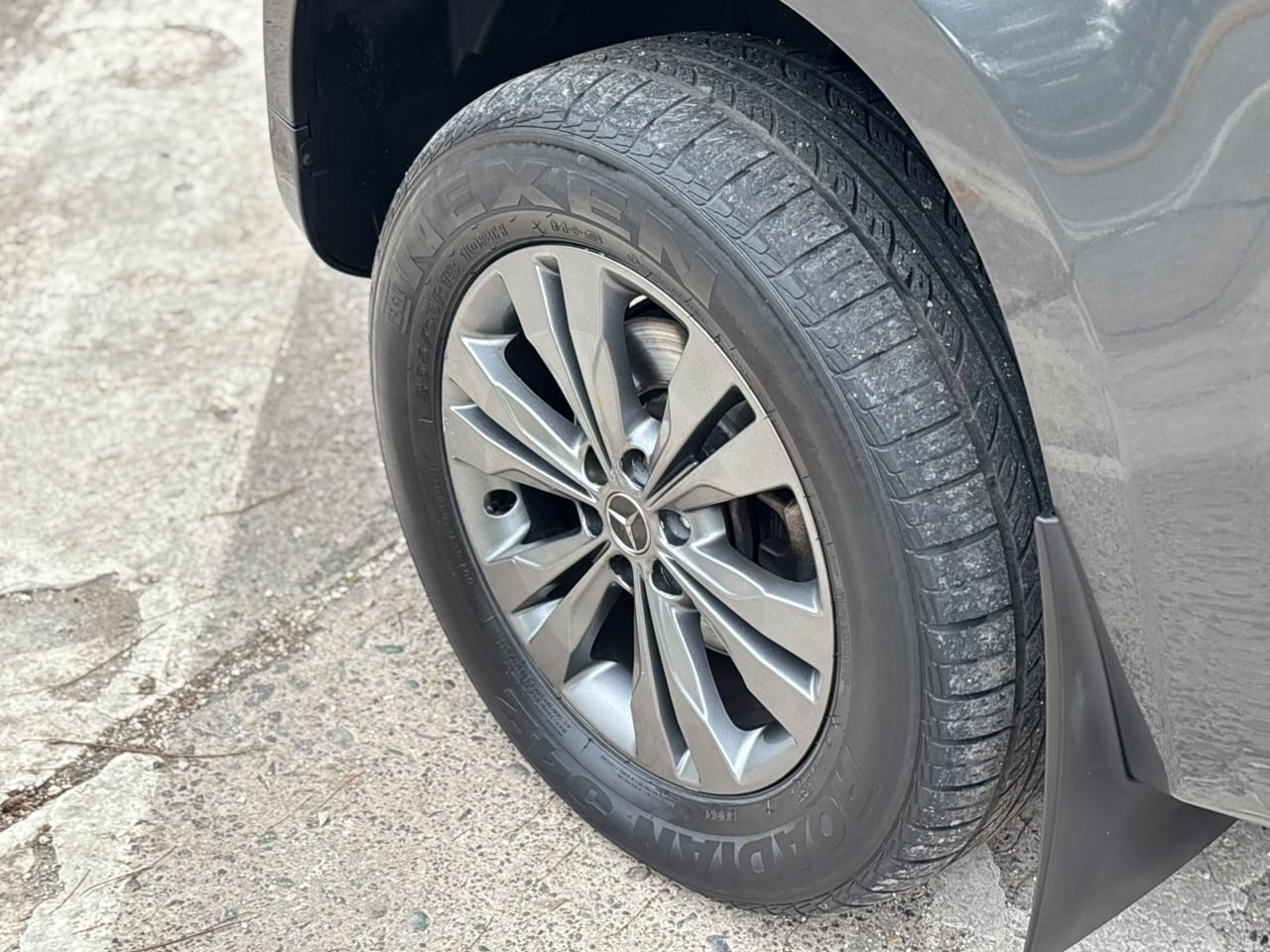 Mercedes-Benz X250D — foto 9 de 23