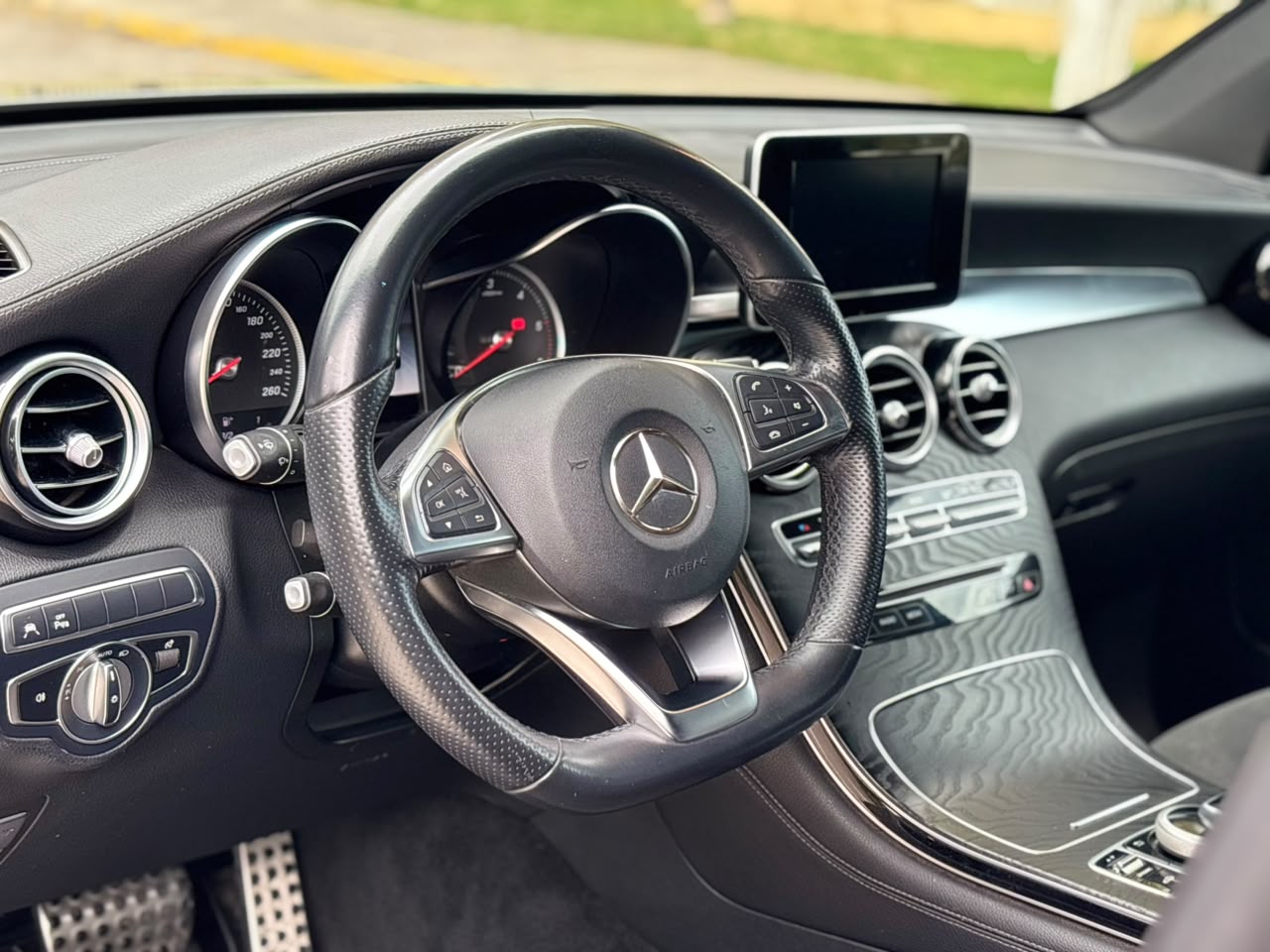 Mercedes-Benz Glc 350D 4Matic — foto 10 de 21