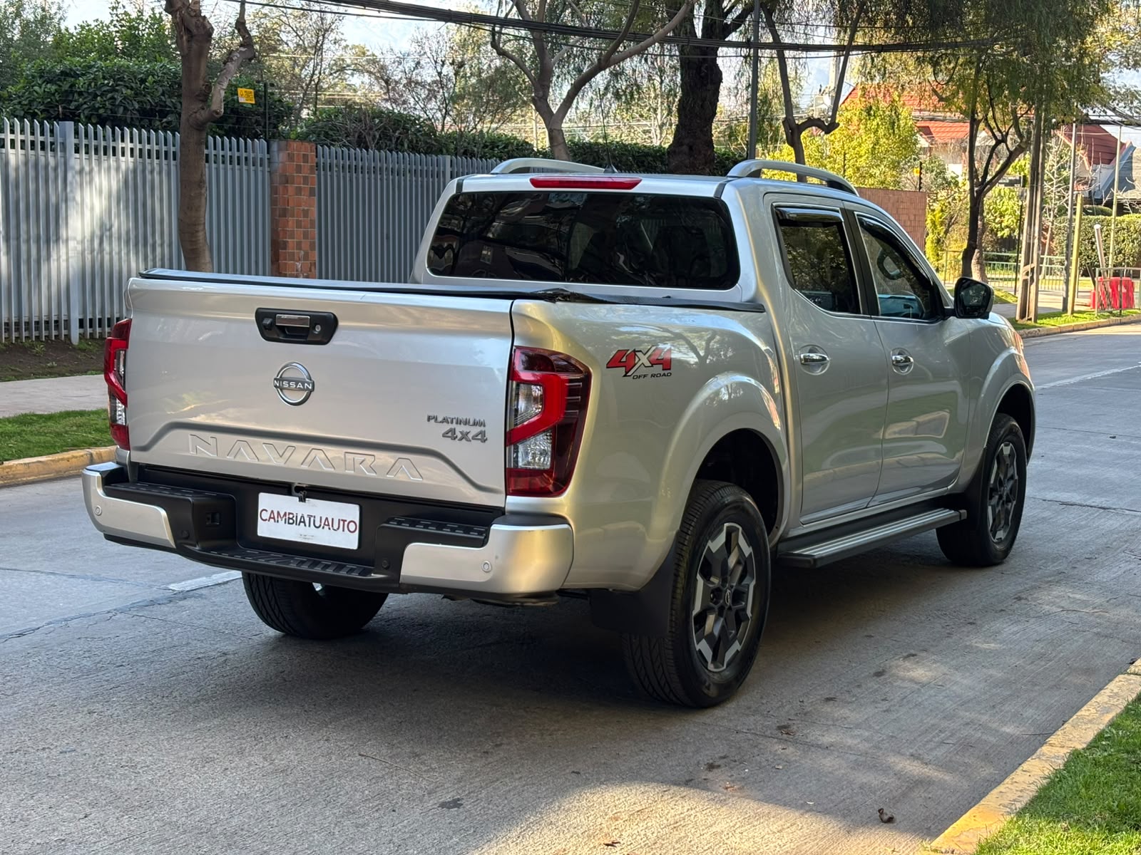 Nissan Navara 2.3 Platinum — foto 3 de 25