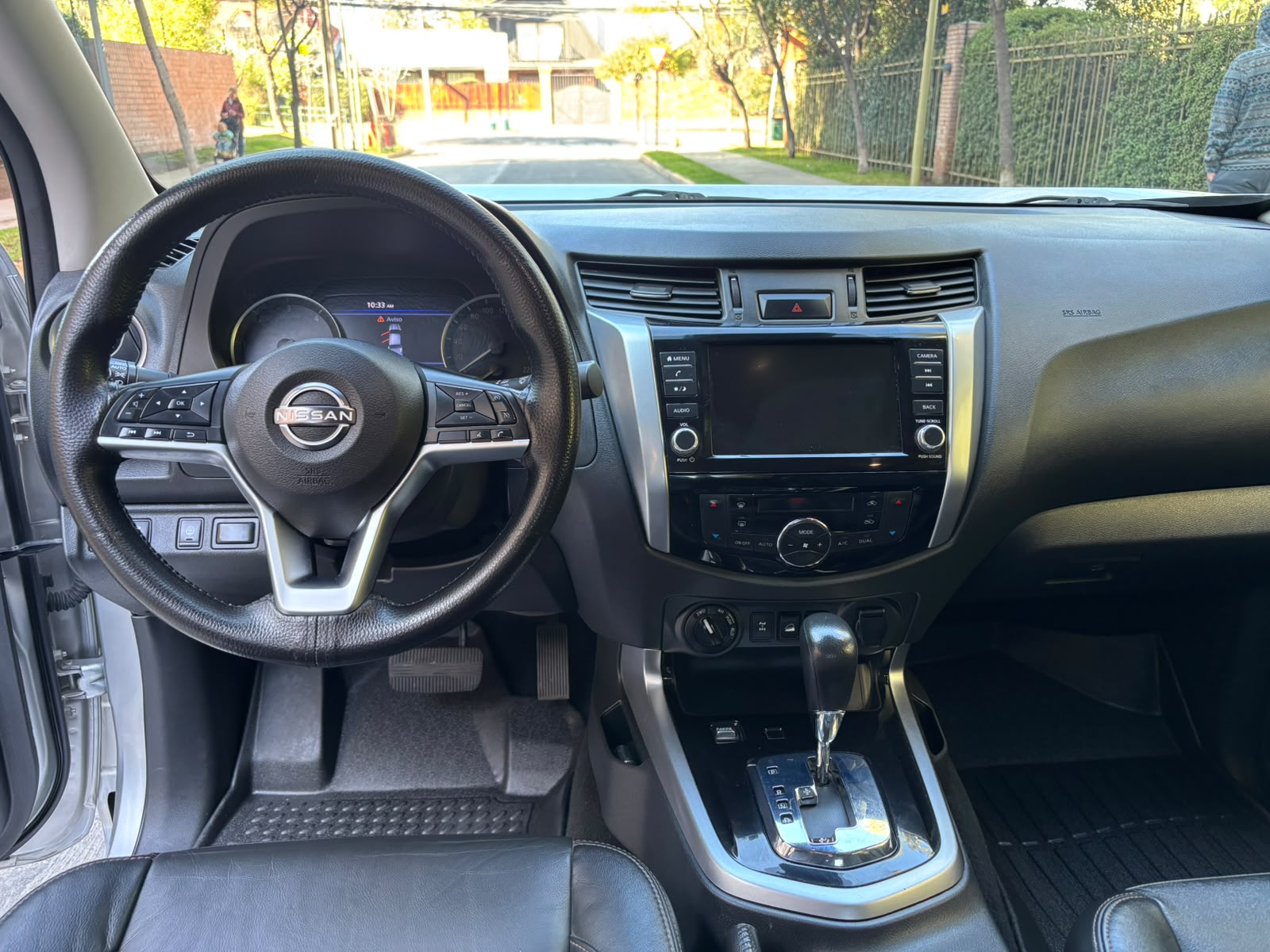 Nissan Navara 2.3 Platinum — foto 20 de 25