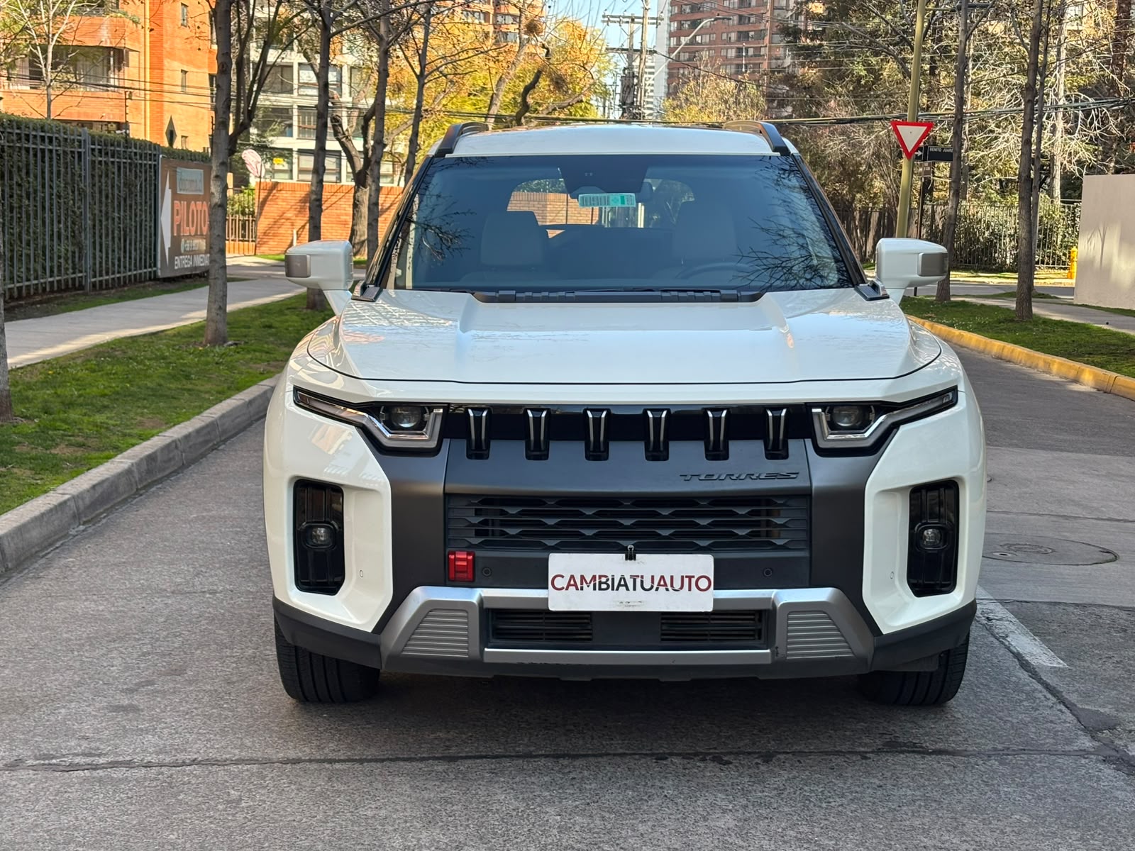SsangYong Torres 1.5 Limited Plus — foto 2 de 22