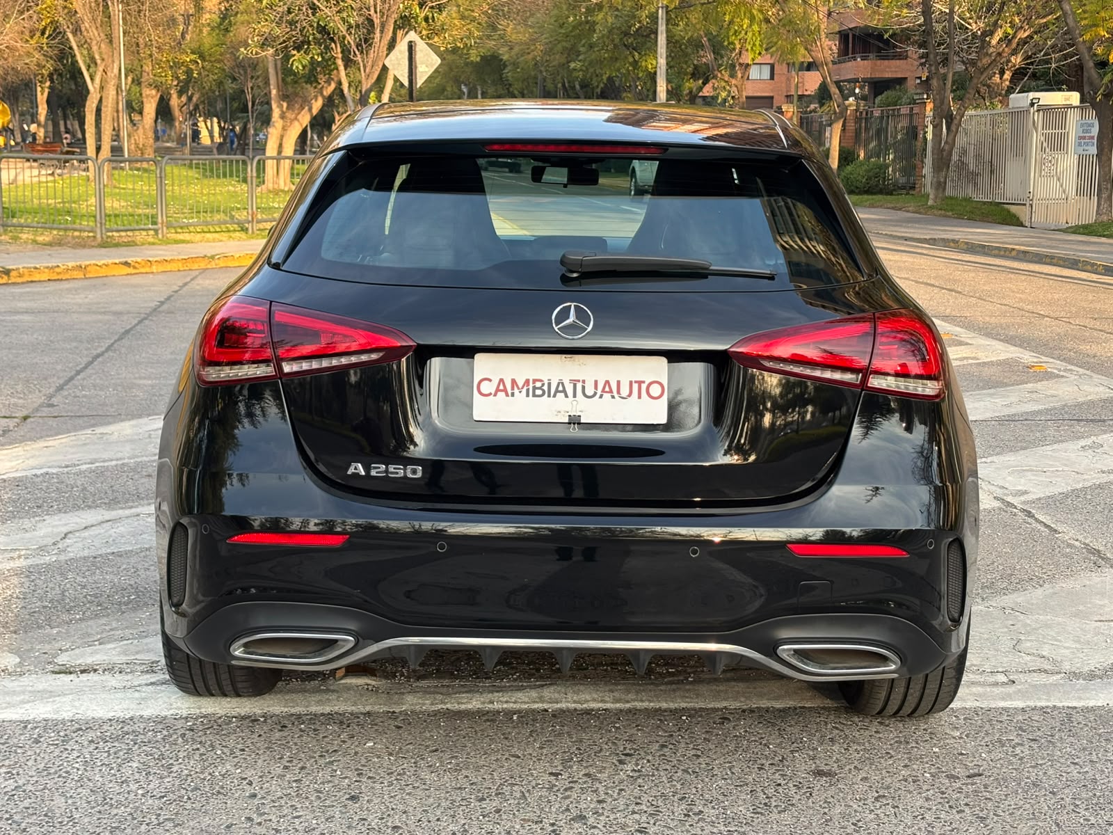 Mercedes-Benz A250 — foto 5 de 25